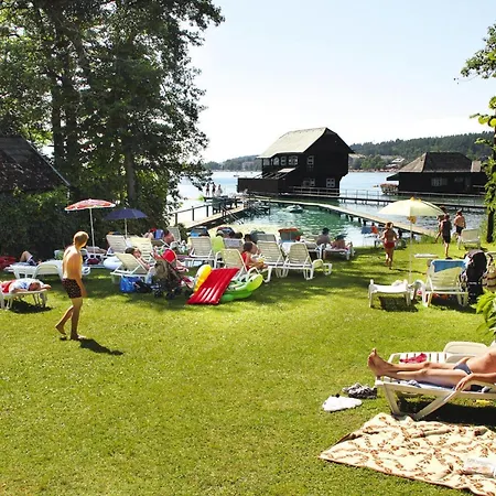 Sunny Holiday On Lake Klopeiner With Balcony And Private Beach Apartment